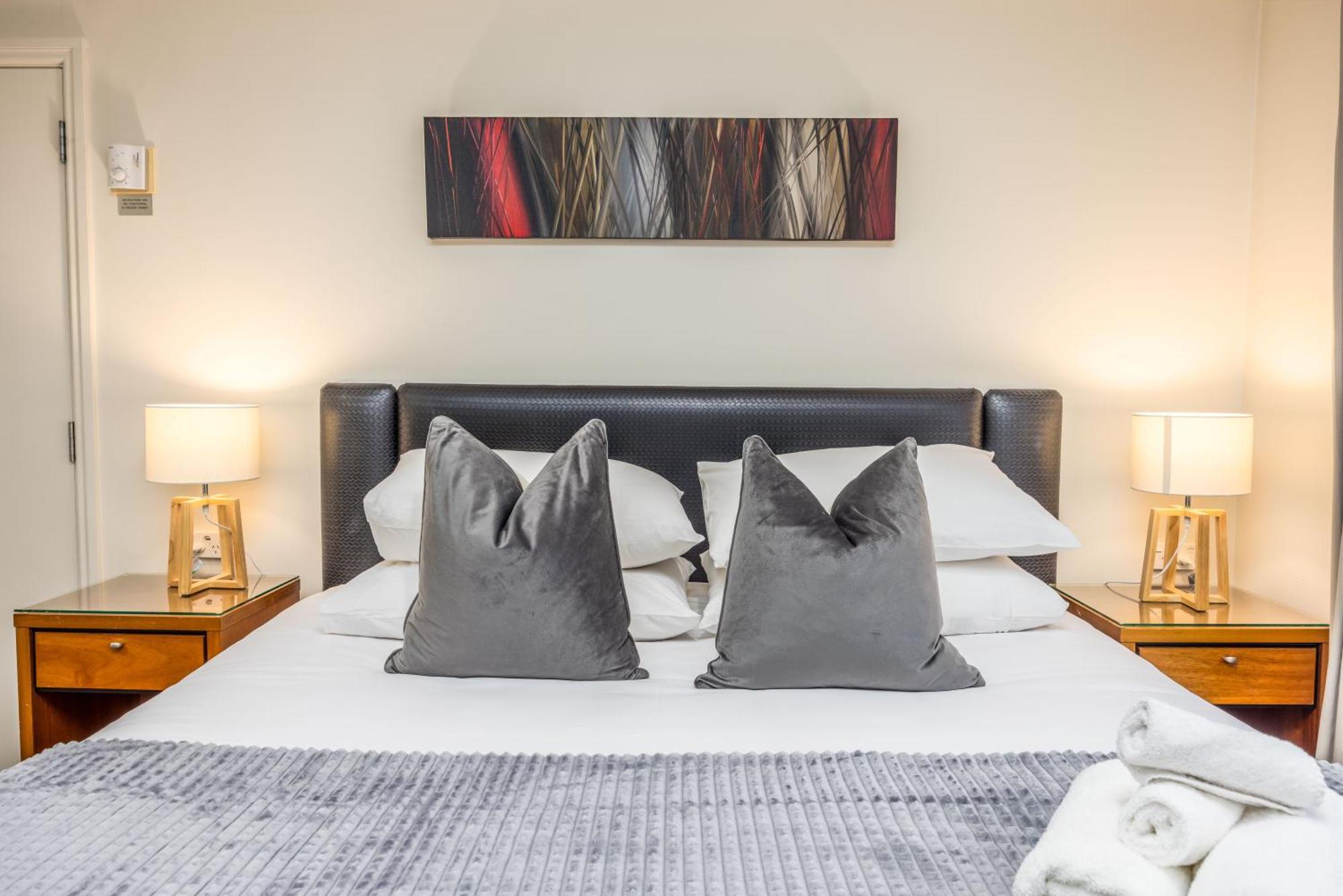 Highrise Studio Apartment W/ Ac, Pool & Gym In Auckland Cbd מראה חיצוני תמונה